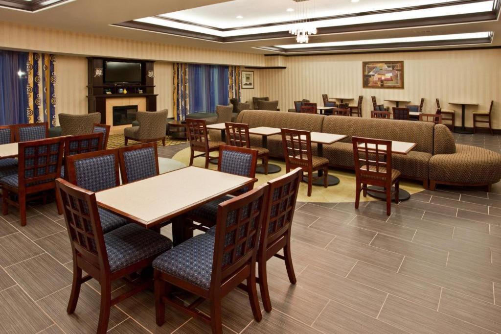 Express & Austin South-buda By Ihg